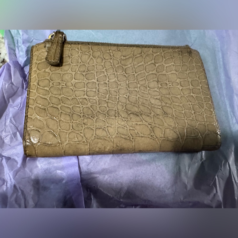 Miu Miu Tan Croc-Embossed Wallet - Picture 3 of 11